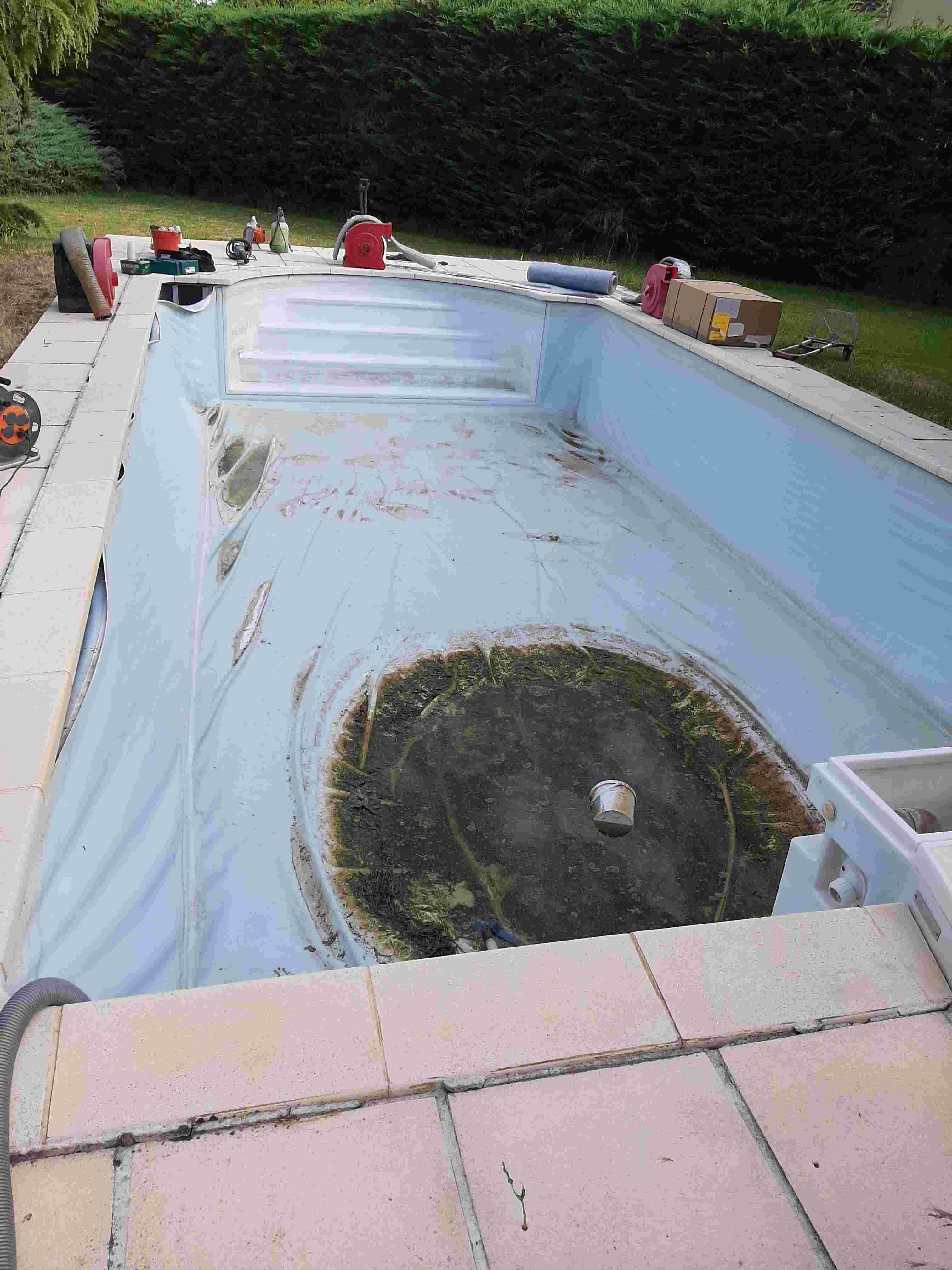 amenagement exterieur Bouches-du-Rhone-renovation de piscines PACA-paysagiste Arles-pose de liner Camargue-entretien de jardin Alpilles